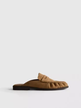 Mule-sandaler i imitert semsket skinn