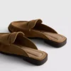 Mule-sandaler i imitert semsket skinn