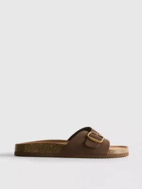 Mulesandaler med spenne