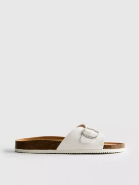 Mulesandaler med spenne