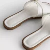 Mulesandaler med spenne