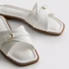 Mulesandaler med spenne