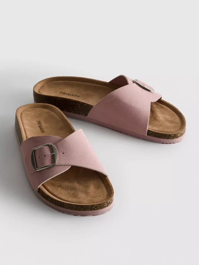 Mulesandaler med spenne