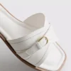 Mulesandaler med spenne