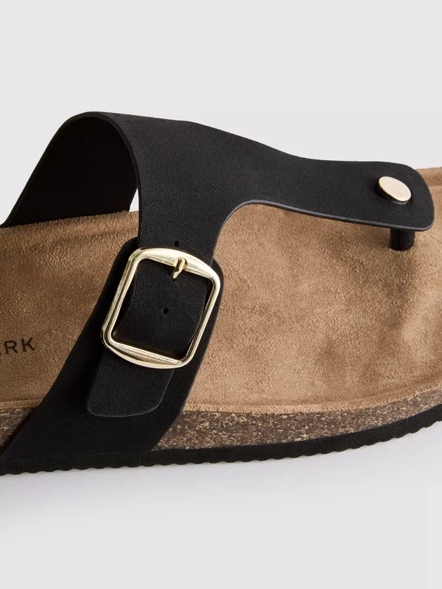 Mulesandaler med T-bar og spenne