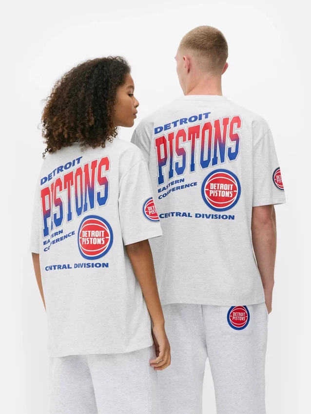 NBA Detroit Pistons T-skjorte