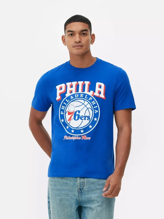 NBA Philadelphia 76ers T-skjorte med grafisk trykk