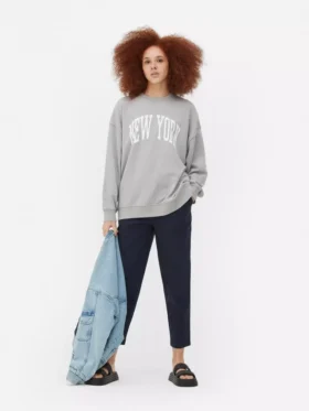 Oversized genser med grafisk trykk fra New York
