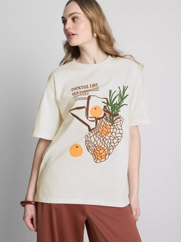 Oversized T-skjorte i bomull i gammeldags stil
