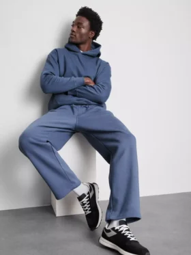 Oversized, uunnværlig hettegenser