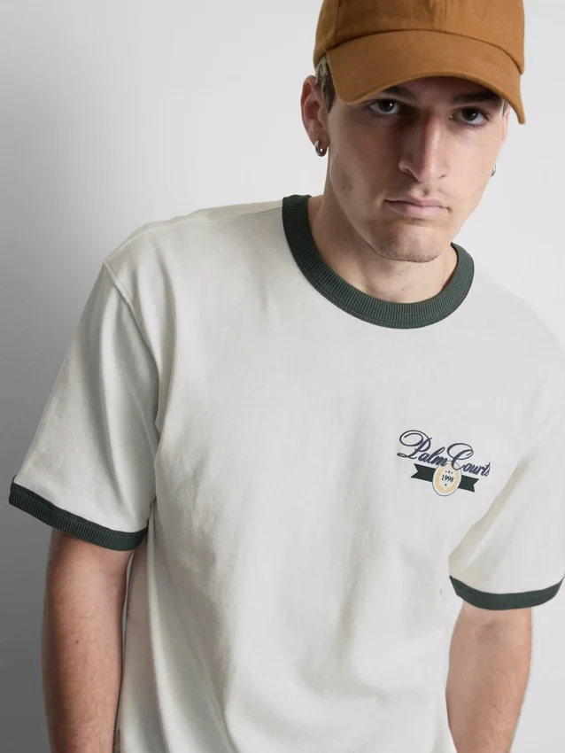 Palm Courts Ringer-T-skjorte