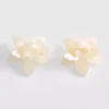 Paula Echevarría 3D-ørestikker med blomstermotiv