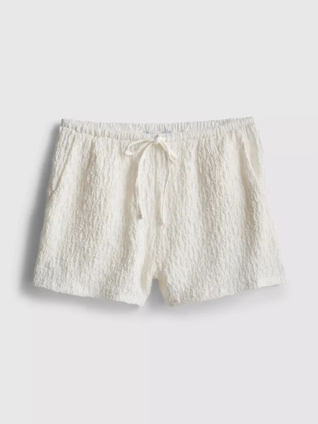 Paula Echevarría avslappede krøllete shorts