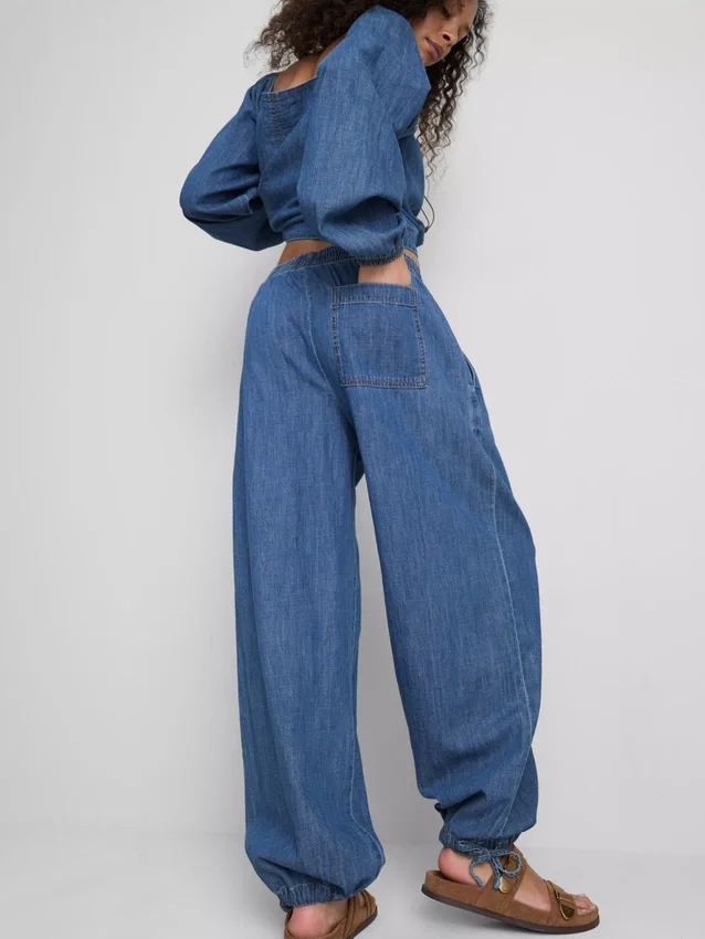 Paula Echevarría harembukser i bomullsrik denim
