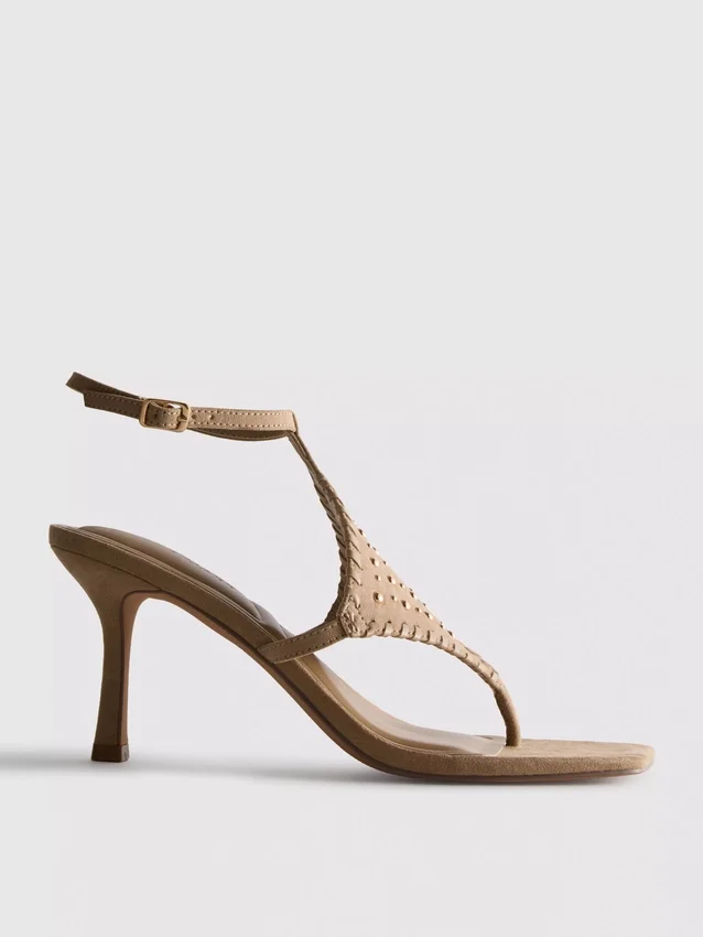 Paula Echevarría-sandaler med nitter