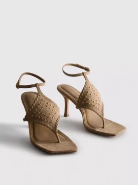 Paula Echevarría-sandaler med nitter