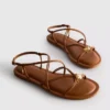 Paula Echevarría sandaler med stropper og pynt