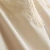 Paula Echevarría sateng-cami-top med blonderkant