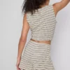 Paula Echevarría strikkede stripete minishorts