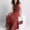 Paula Echevarría strikket asymmetrisk topp