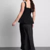 Peplum-top i krepp med hjerteformet utringning