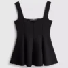 Peplum-top i krepp med hjerteformet utringning