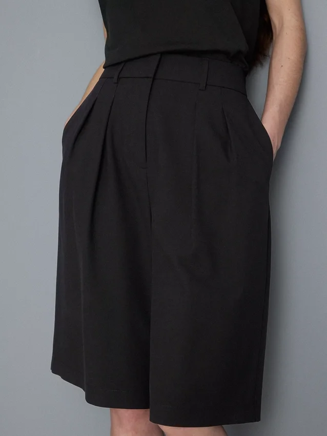 Plisserte bermudashorts
