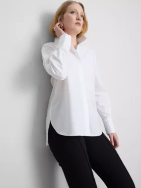 Poplin-skjorte med justerbar passform