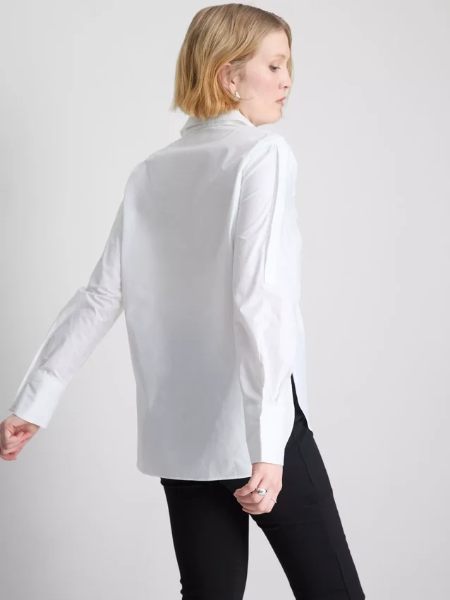 Poplin-skjorte med justerbar passform
