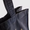 Praktisk totebag med «Magic»-motiv