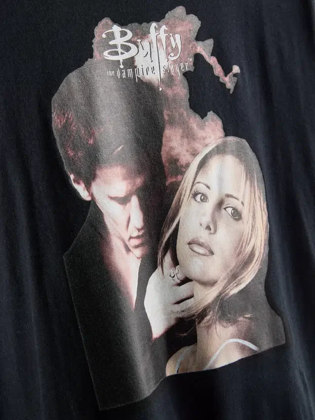 Pysjamaser med «Buffy the Vampire Slayer»-trykk