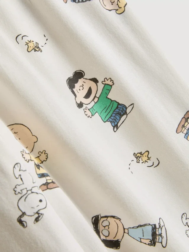 Pysjamaser med Snoopy-motiv fra Peanuts