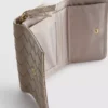 Quiltet lommebok med initialer