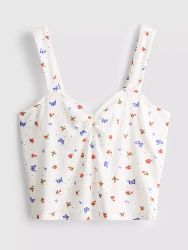 Ribbet pysjamaser-cami med sommerfuglemotiv