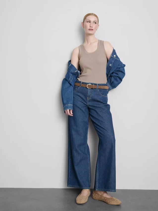 Ribbet tank-top i bomullsblanding