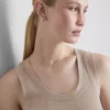 Ribbet tank-top i bomullsblanding