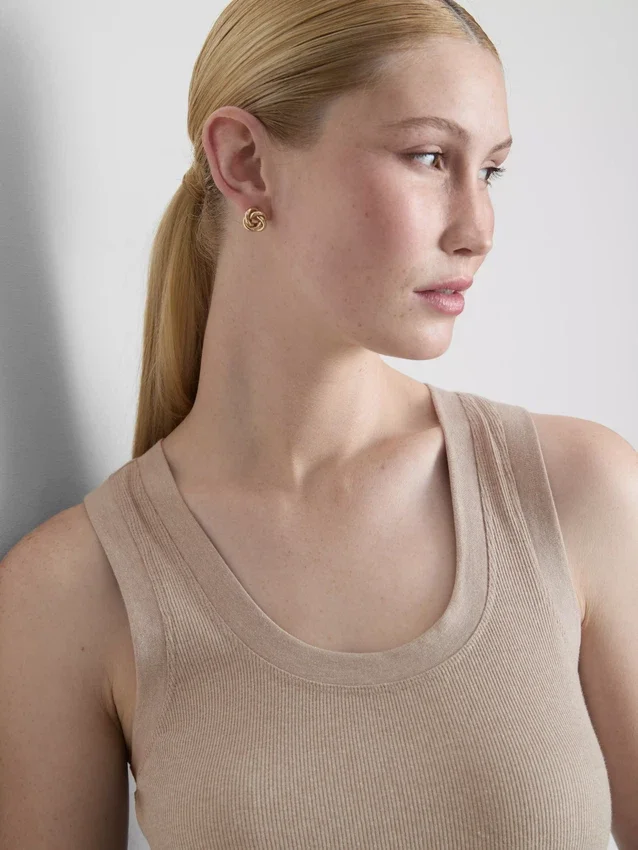 Ribbet tank-top i bomullsblanding