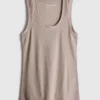 Ribbet tank-top i bomullsblanding