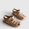 Sandaler i gelé med burdesign