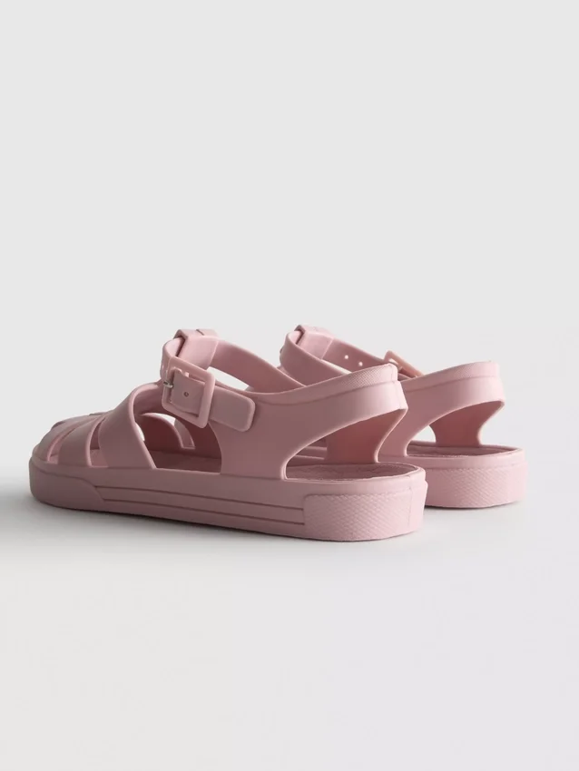 Sandaler i gelé med burdesign