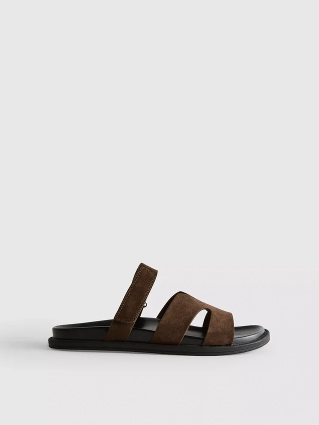 Sandaler med borrelås