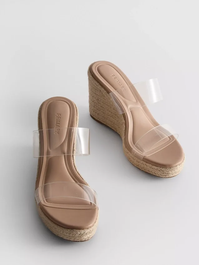 Sandaler med kilehæl i perspex