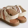 Sandaler med stropper