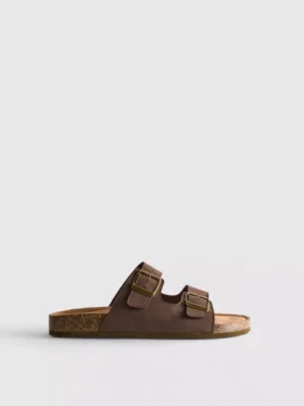 Sandaler med stropper med dobbel spenne