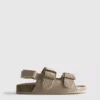 Sandaler med stropper med dobbel spenne