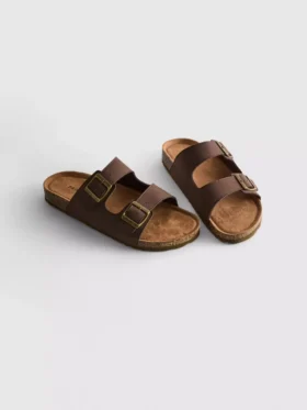 Sandaler med stropper med dobbel spenne