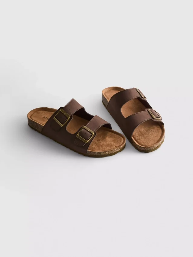 Sandaler med stropper med dobbel spenne