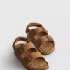 Sandaler med stropper med dobbel spenne