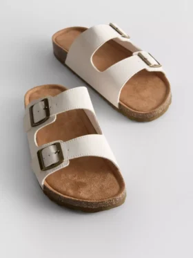 Sandaler med stropper med dobbel spenne