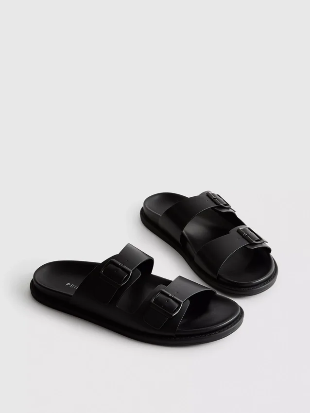 Sandaler med to stropper